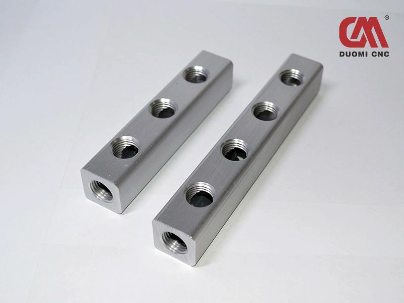 Aluminum pipe drilling and tapping.jpg