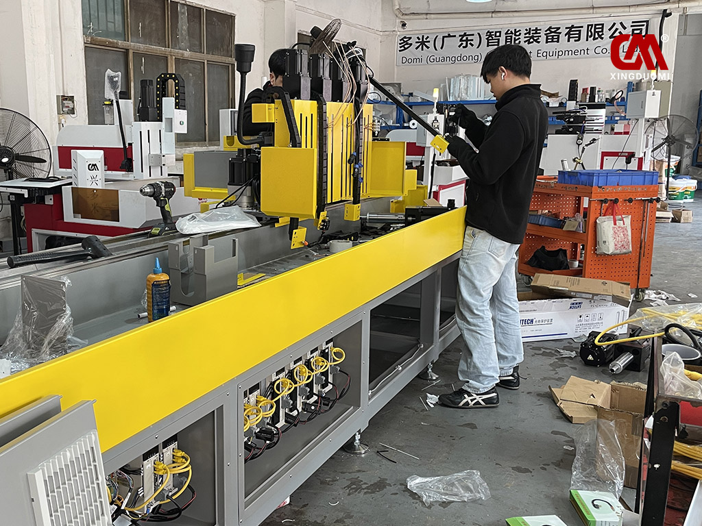 DUOMI CNC machine tool production workshop.jpg