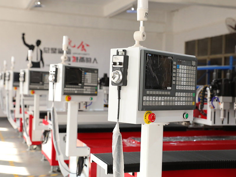 Small holes CNC drilling machine