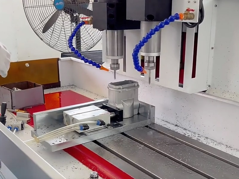 CNC drilling and tapping machine for automotive die-casting cylinder parts