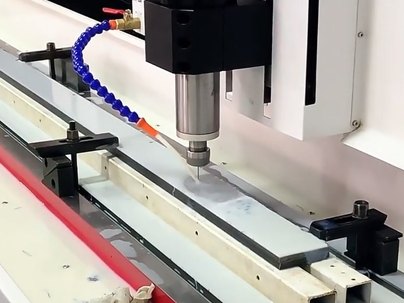 Precision Steel Metal Plate Milling Drill Press Automatic CNC Drilling And Tapping Machine