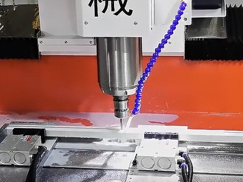 Long aluminum CNC drilling and tapping