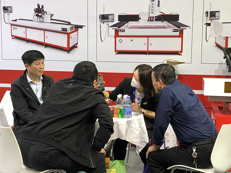 4-Axis Rotary CNC Drilling Machine Manufacturer