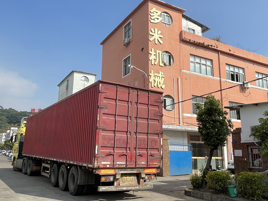 DUOMI CNC Drilling & Milling Machines Shipped Overseas