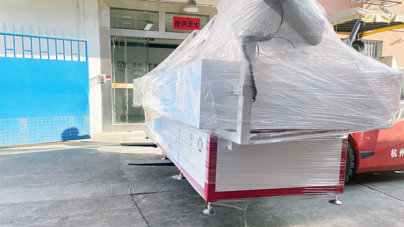 Real Factory Scene Gantry-Type Eight-Spindle CNC High-Speed Micro Hole Drilling Machine Ready for Shipment